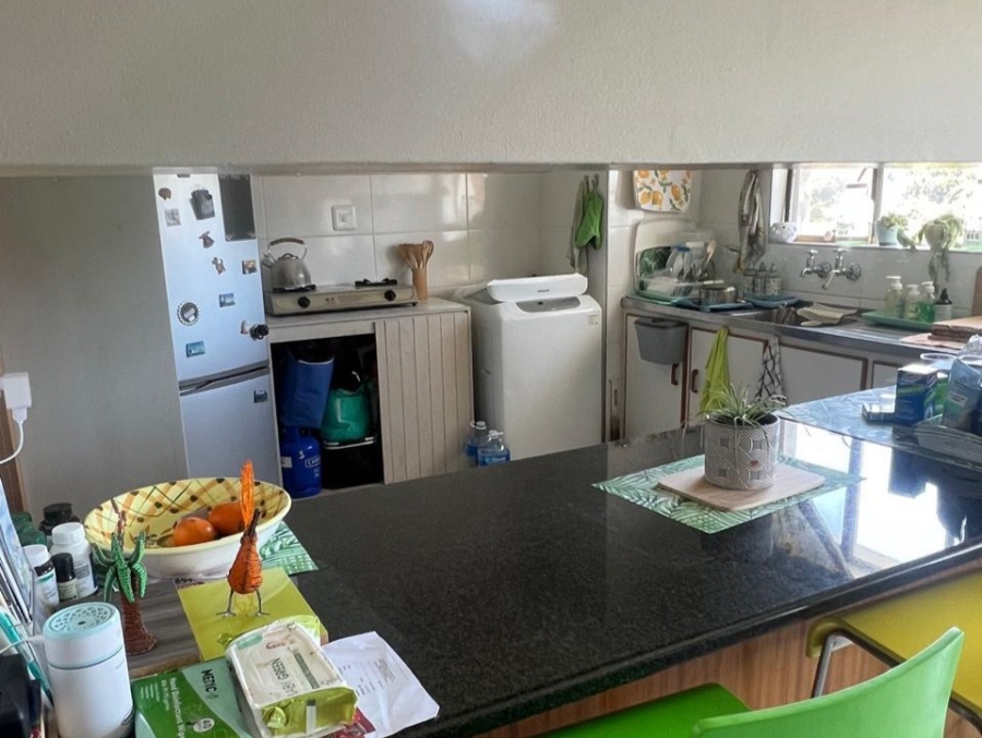 2 Bedroom Property for Sale in Bonza Bay Eastern Cape